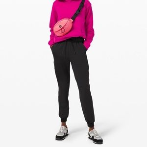 NWOT Stretch High-Rise Jogger